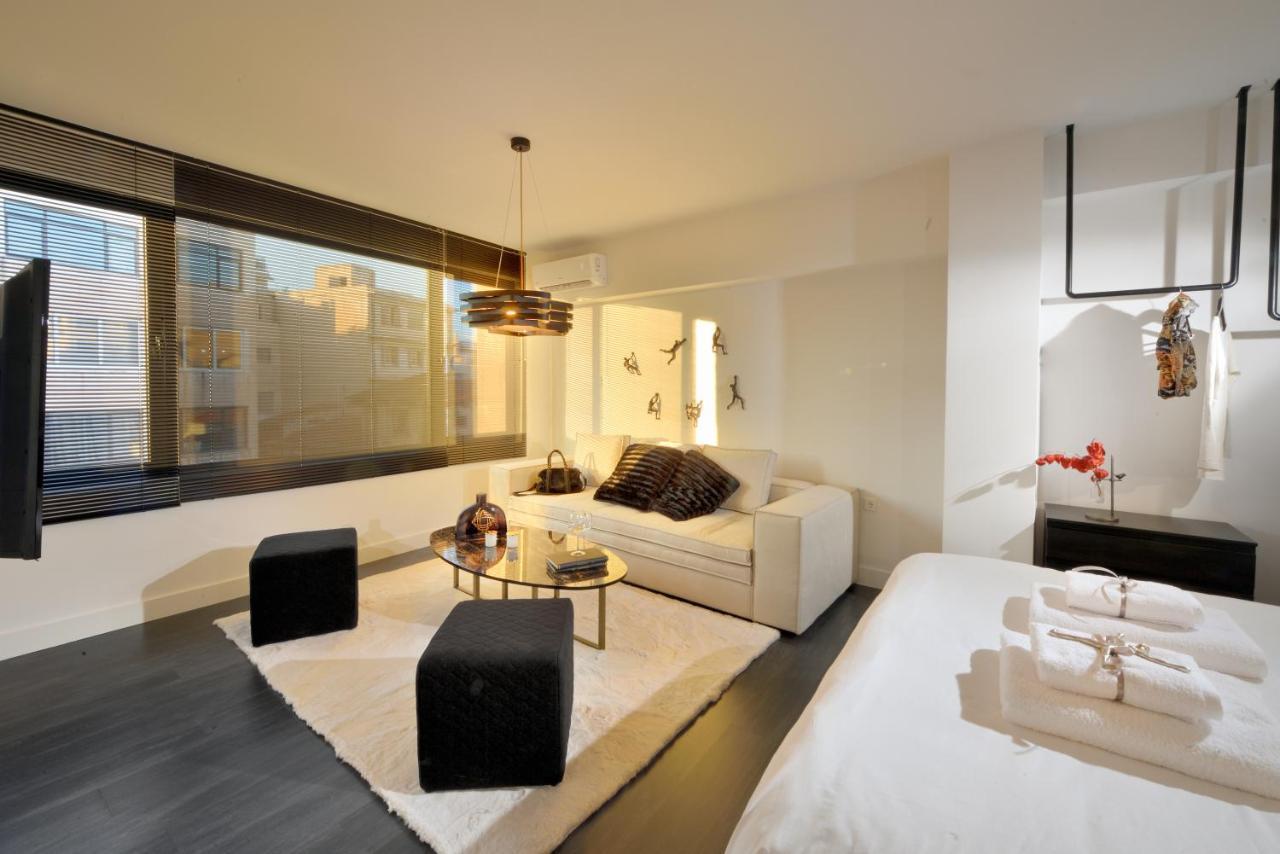 Ater Albus By K&K Aparthotel Athén Kültér fotó
